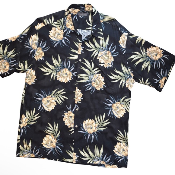 Van Heusen Mens Hawaiian Shirt Large Black Floral Rayon Short Sleeve Camp - Picture 1 of 4